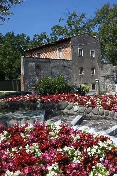 Floral display at Bardolino, Lake Garda, Italian Lakes, Lombardy, Italy, Europe