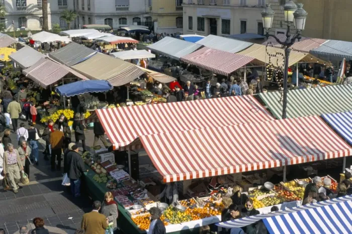 Framed Print : Flower market, Cours Saleya, Nice, Alpes-Maritimes, Provence, France, Europe Framed Print : Flower market, Cours Saleya, Nice, Alpes-Maritimes, Provence, France, Europe