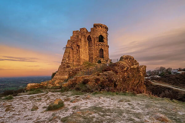 The Folly at Mow Cop on a winter morning, Mow Cop, Cheshire, England, United Kingdom, Europe