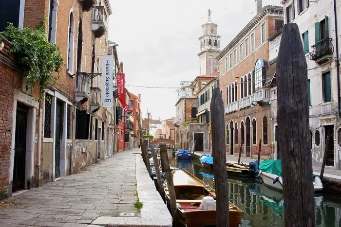 Framed Print : Fondamenta Girardini with the bell tower of the Church of Santa Maria dei Carmini in the background, Venice, UNESCO World Heritage Site, Veneto, Italy, Europe Framed Print : Fondamenta Girardini with the bell tower of the Church of Santa Maria dei Carmini in the background, Venice, UNESCO World Heritage Site, Veneto, Italy, Europe
