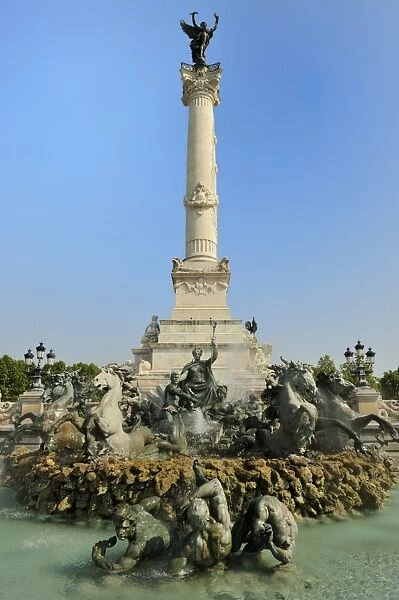 Fontaine Des Quinconces, Monument Aux Girondins, Bordeaux, UNESCO World Heritage Site, Gironde, Aquitaine, France, Europe