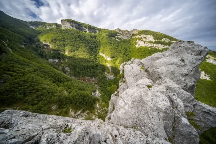 Framed Print : Fontarca cave, Monte Nerone, Apennines, Marche, Italy, Europe Framed Print : Fontarca cave, Monte Nerone, Apennines, Marche, Italy, Europe