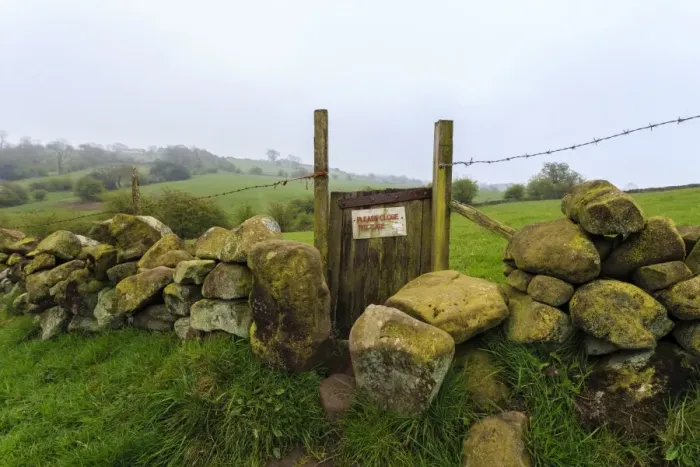 Framed Print : Footpath gate and dry stone wall near Elton on a murky spring day, Peak District National Park, Derbyshire, England, United Kingdom, Europe Framed Print : Footpath gate and dry stone wall near Elton on a murky spring day, Peak District National Park, Derbyshire, England, United Kingdom, Europe