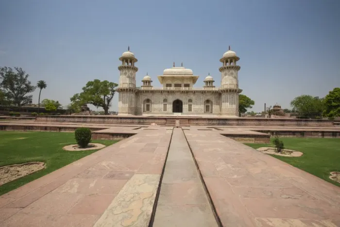 Framed Print : A footpath leads to the sandstone mausoleum of the Moghul Emperor Humayun which has Framed Print : A footpath leads to the sandstone mausoleum of the Moghul Emperor Humayun which has