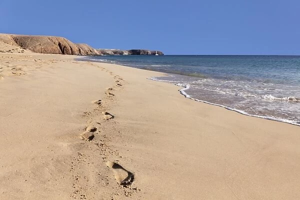 Footprints in the sand, Playa Papagayo beach, near Playa Blanca, Lanzarote, Canary Islands