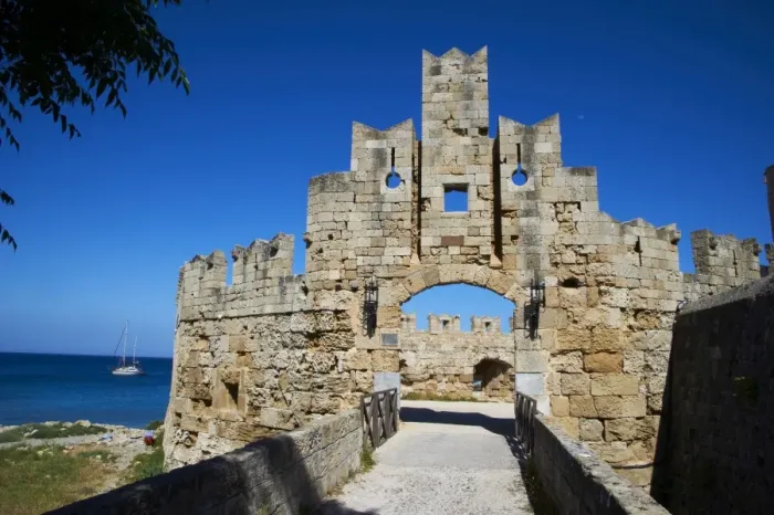 Framed Print : Fortress, UNESCO World Heritage Site, Rhodes City, Rhodes, Dodecanese, Greek Islands, Greece, Europe Framed Print : Fortress, UNESCO World Heritage Site, Rhodes City, Rhodes, Dodecanese, Greek Islands, Greece, Europe