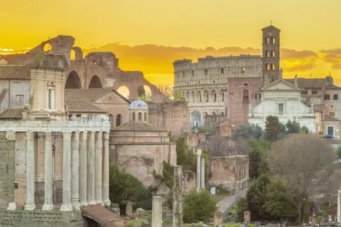 Framed Print : Forum at sunrise, UNESCO World Heritage Site, Rome, Lazio, Italy, Europe Framed Print : Forum at sunrise, UNESCO World Heritage Site, Rome, Lazio, Italy, Europe
