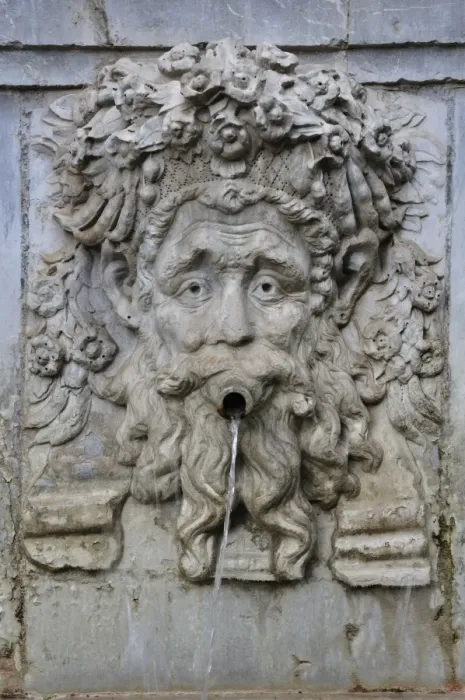 Framed Print : Detail of fountain, The Alhambra, Granada, Andalucia, Spain, Europe Framed Print : Detail of fountain, The Alhambra, Granada, Andalucia, Spain, Europe