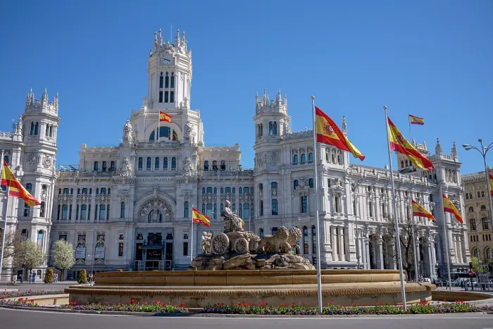 Framed Print : The Fountain of Cybeles and the ornate Cybele Palace, (now the City Hall), in the capital city of Madrid, Spain Framed Print : The Fountain of Cybeles and the ornate Cybele Palace, (now the City Hall), in the capital city of Madrid, Spain