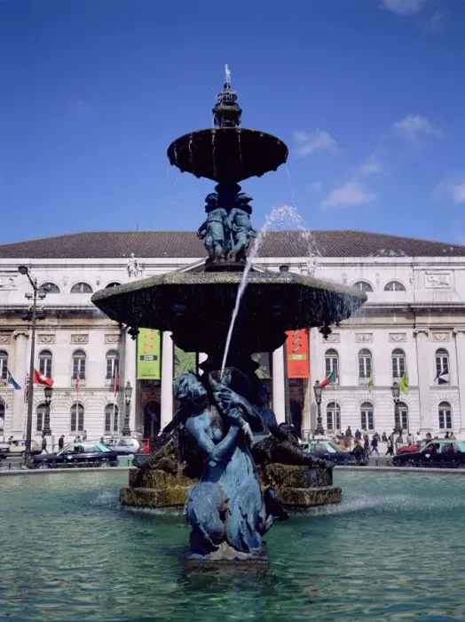 Framed Print : Fountain and National Theatre D Framed Print : Fountain and National Theatre D
