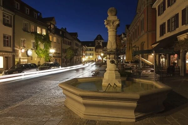 Fountain in the old town of Meersburg, Lake Constance (Bodensee), Baden Wurttemberg, Germany, Europe