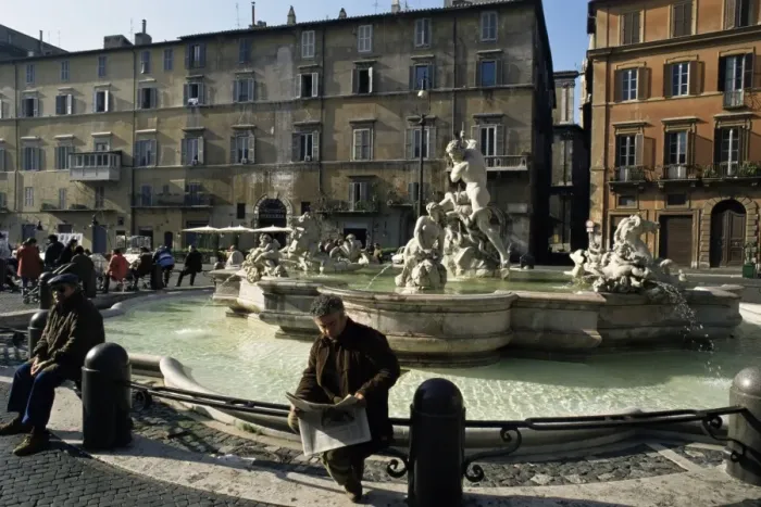 Framed Print : Fountain in the Piazza Navona Framed Print : Fountain in the Piazza Navona