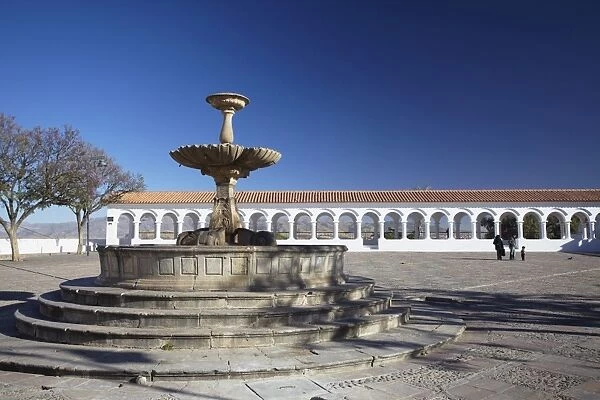 Fountain in Plaza Anzures, Sucre, UNESCO World Heritage Site, Bolivia, South America