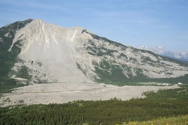 Frank Slide, where giant rockfall occurred in 1903, limestone debris fell 400m