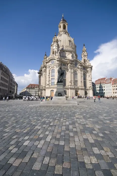 Framed Print : Frauenkirche (Church of Our Lady), Dresden, Saxony, Germany, Europe Framed Print : Frauenkirche (Church of Our Lady), Dresden, Saxony, Germany, Europe