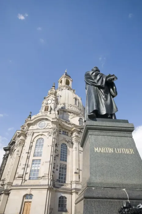 Framed Print : Frauenkirche (Church of Our Lady) with statue of Martin Luther, Dresden Framed Print : Frauenkirche (Church of Our Lady) with statue of Martin Luther, Dresden