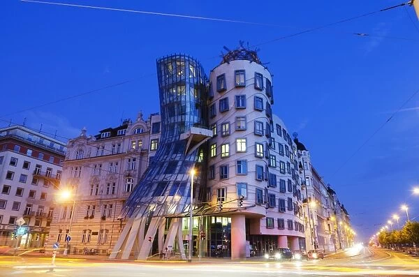 Fred and Ginger Dance School, Dancing House, designed by Frank O Geary, Prague, Czech Republic, Europe