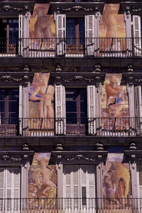Framed Print : Frescoes at the Plaza Mayor on buildings of the 17th century Framed Print : Frescoes at the Plaza Mayor on buildings of the 17th century
