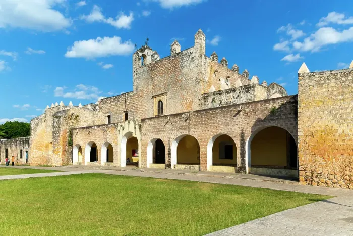 Framed Print : Frontage of Convent of San Bernardino of Sienna, Valladolid, Yucatan, Mexico, North America Framed Print : Frontage of Convent of San Bernardino of Sienna, Valladolid, Yucatan, Mexico, North America