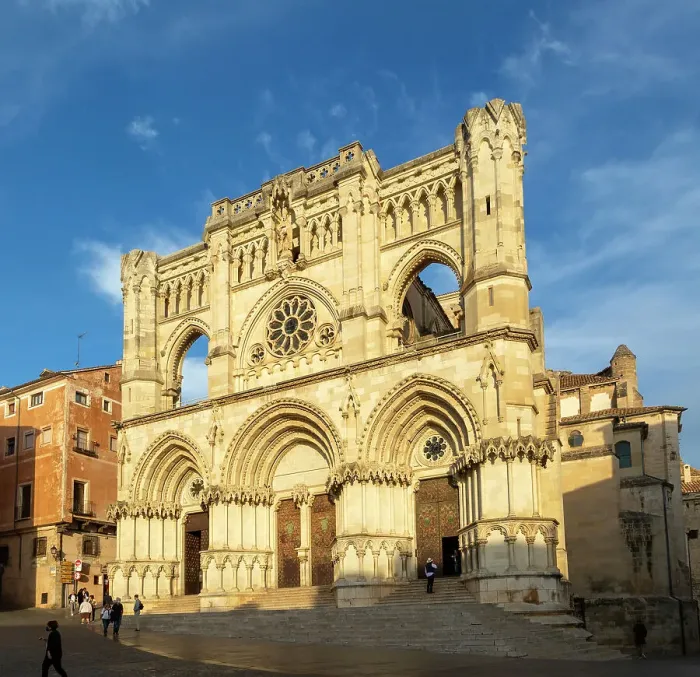 Framed Print : Frontage of Gothic cathedral church building, Cuenca, Castille La Mancha, Spain, Europe Framed Print : Frontage of Gothic cathedral church building, Cuenca, Castille La Mancha, Spain, Europe