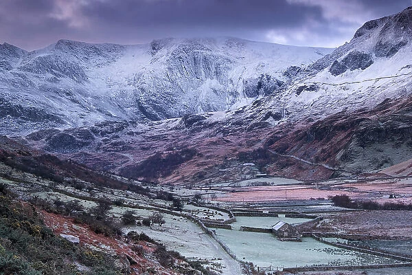 Frosty morning in the Nant Ffrancon valley backed by the Glyderau Mountains, Snowdonia National Park, Eryri, North Wales, United Kingdom, Europe