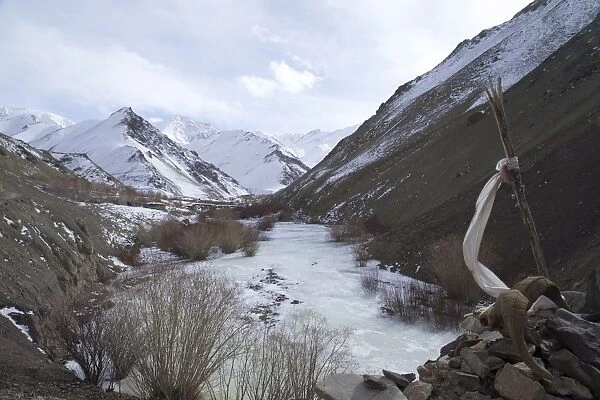 Frozen river, Rumbak valley, Hemis National Park, Ladakh, India, Asia