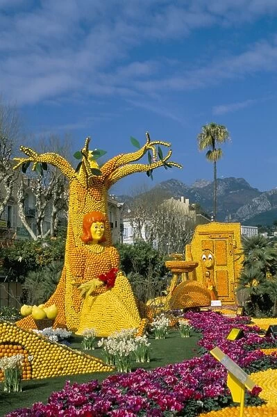 Fruit display in Bioves Gardens, Lemon Festival, Menton, Alpes-Maritimes