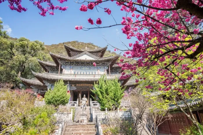Framed Print : Fu Guo Temple, Five Phoenix Building (formerly Buddhist Cloud Building) in spring, Lijiang, Yunnan, China, Asia Framed Print : Fu Guo Temple, Five Phoenix Building (formerly Buddhist Cloud Building) in spring, Lijiang, Yunnan, China, Asia