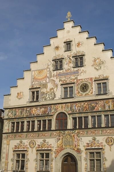 Gable with murals