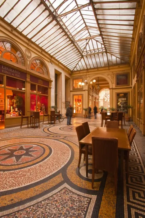 Framed Print : Galerie Vivienne in Paris, France, Europe Framed Print : Galerie Vivienne in Paris, France, Europe