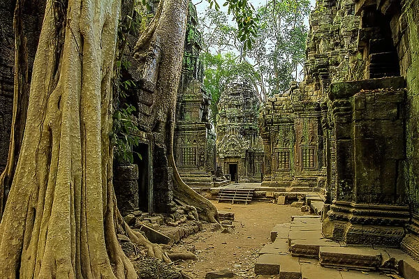 Galleries and gopura entrance at 12th century temple Ta Prohm, a Tomb Raider film