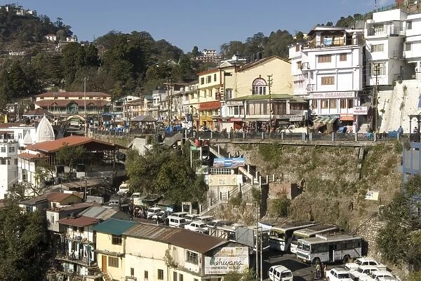 Gandhi Chowk, Mussoorie, hill station above Dehra Dun, Uttarakhand, Garwhal Himalaya, India, Asia