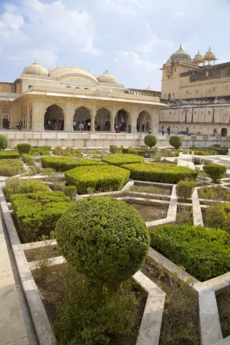 Framed Print : Gardens and Hall of Mirrors, Amber Fort Palace, Jaipur, Rajasthan, India, Asia Framed Print : Gardens and Hall of Mirrors, Amber Fort Palace, Jaipur, Rajasthan, India, Asia