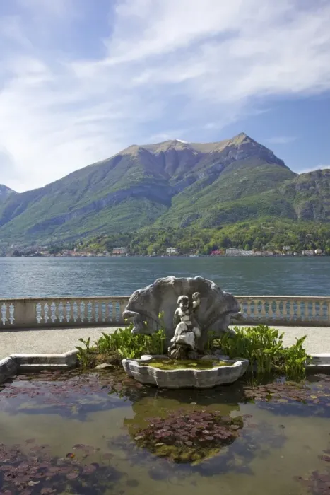 Framed Print : Gardens of Villa Melzi, Bellagio, Lake Como, Lombardy, Italian Lakes, Italy, Europe Framed Print : Gardens of Villa Melzi, Bellagio, Lake Como, Lombardy, Italian Lakes, Italy, Europe