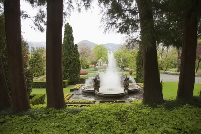 Framed Print : The gardens of Villa Taranto, Verbania, Lake Maggiore, Piedmont, Italy, Europe Framed Print : The gardens of Villa Taranto, Verbania, Lake Maggiore, Piedmont, Italy, Europe