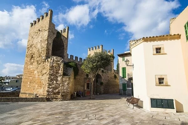 Gate of the city walls in Alcudia, Mallorca, Balearic Islands, Spain, Mediterranean, Europe