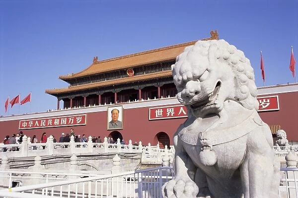 Gate of Heavenly Peace (Tiananmen), Tiananmen Square, Beijing, China, Asia
