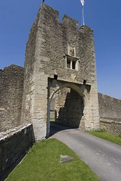 Gatehouse of the 14th century Farleigh Hungerford Castle, Somerset, England, United Kingdom, Europe