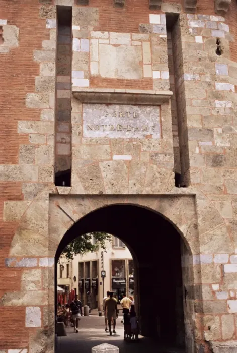 Framed Print : Gateway, Le Castillet, Perpignan, Pyrenees-Orientale, Languedoc-Roussillon Framed Print : Gateway, Le Castillet, Perpignan, Pyrenees-Orientale, Languedoc-Roussillon