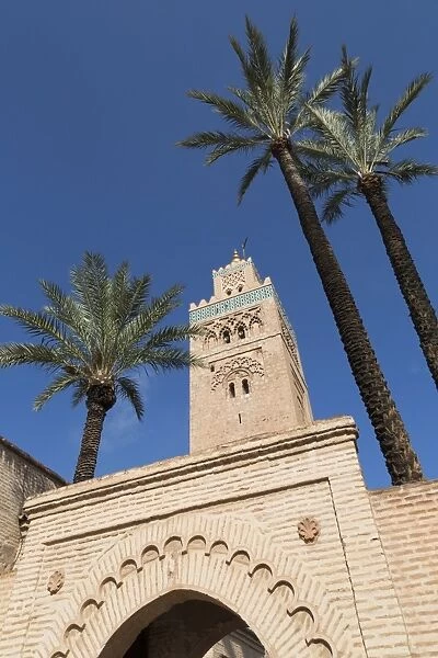 Gateway and the Minaret of Koutoubia Mosque with palm trees, UNESCO World Heritage Site, Marrakech, Morocco, North Africa, Africa