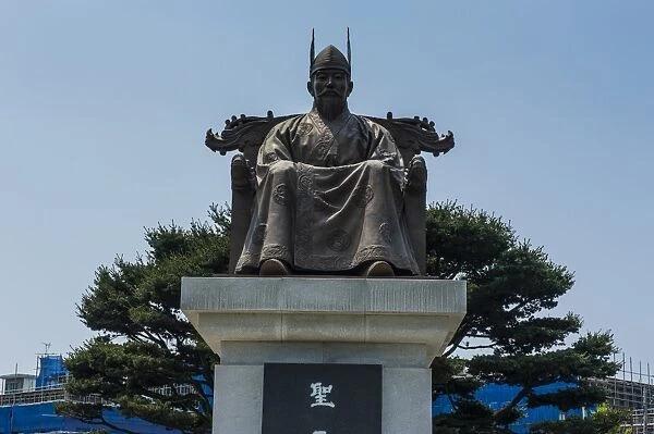General Gyebaek statue in front of the Buso Mountain Fortress in the Busosan Park, Buyeo, South Korea, Asia