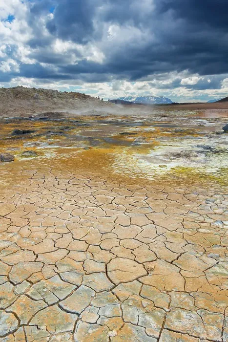 Framed Print : Geothermal area and mud cracks, Namafjall Hverir, Iceland, Polar Regions Framed Print : Geothermal area and mud cracks, Namafjall Hverir, Iceland, Polar Regions