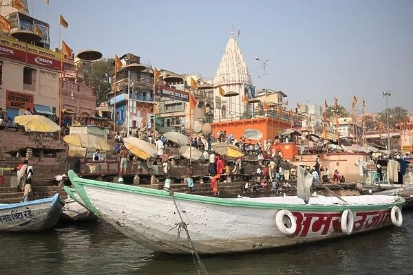 Ghats, Varanasi, Uttar Pradesh, India, Asia