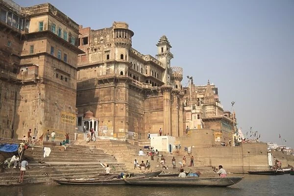 Ghats, Varanasi, Uttar Pradesh, India, Asia