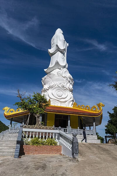 Giant Buddha statue, Ho Quoc Pagoda Buddhist temple, island of Phu Quoc, Vietnam