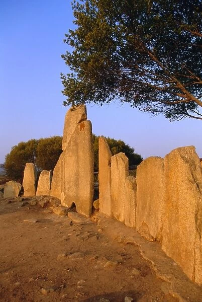 Giants Tomb