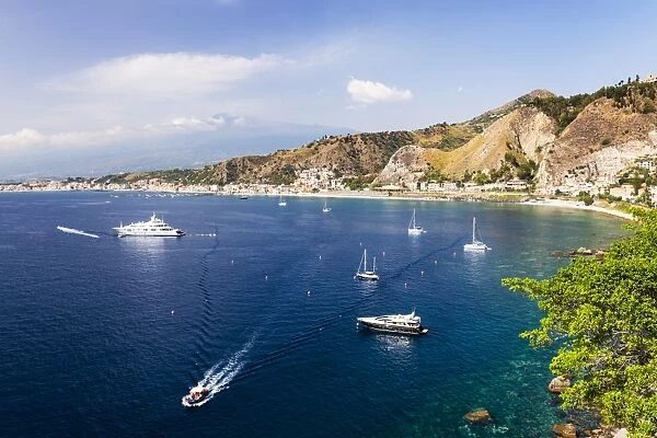 Giardini Naxos Bay, boats in the harbor at Taormina, Sicily, Italy, Mediterranean, Europe