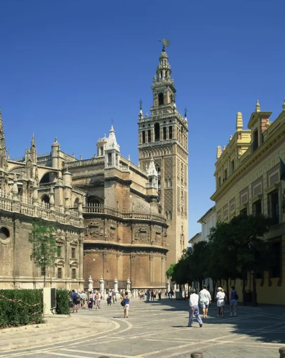 Framed Print : The Giralda Tower in the city of Seville Framed Print : The Giralda Tower in the city of Seville