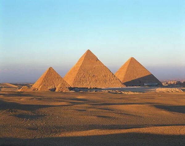 Giza Pyramids, Giza, UNESCO World Heritage Site, Cairo, Egypt, North Africa, Africa
