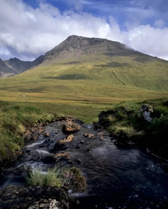 Framed Print : Glen Brittle with Allt Coir a Mhadaidh stream and Sgurr Thuilm Framed Print : Glen Brittle with Allt Coir a Mhadaidh stream and Sgurr Thuilm